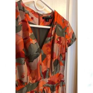 Banana Republic - 100% Silk Dress - Size 0